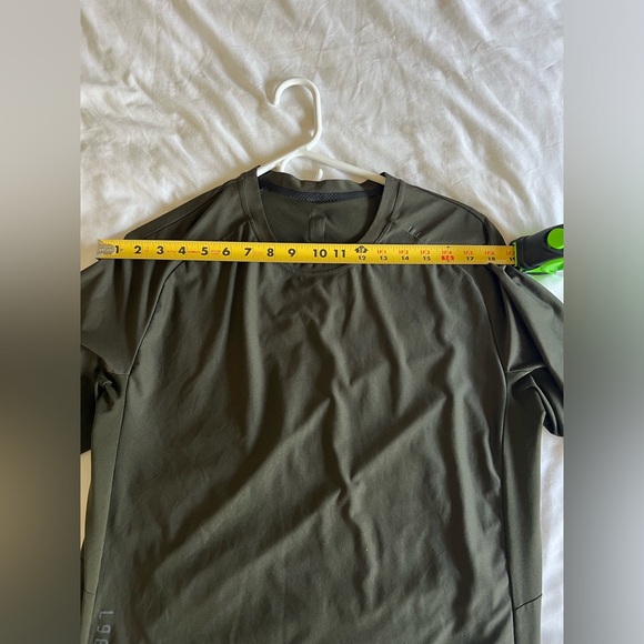 Lululemon Athletic Shirt - Picture 5 of 7